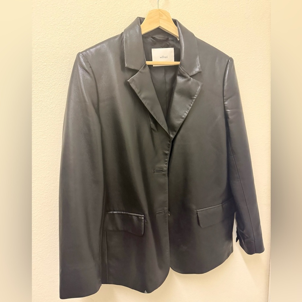 Aritzia Wilfred Memories Black Blazer